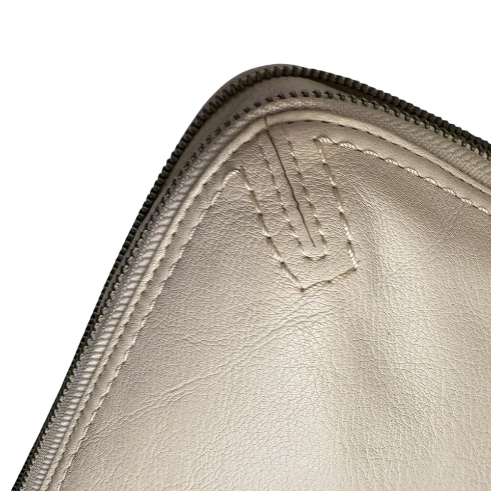 Levenger white leather messenger briefcase laptop bag - Picture 6 of 16